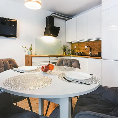 Komfortowy Apartament Z Balkonem I Parkingiem Breslau Exterior foto
