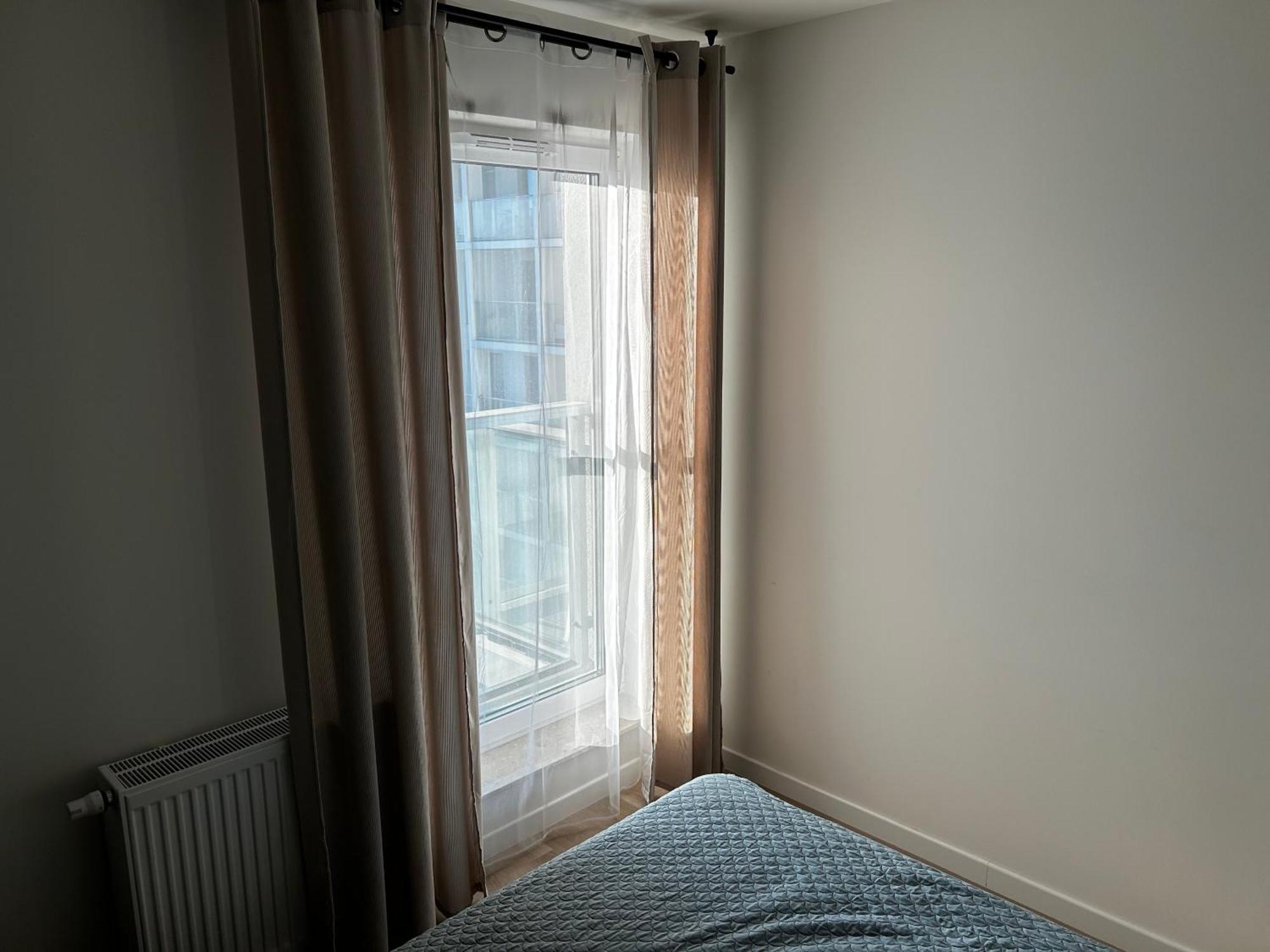 Apartment Komfortowy Z Balkonem I Parkingiem Breslau