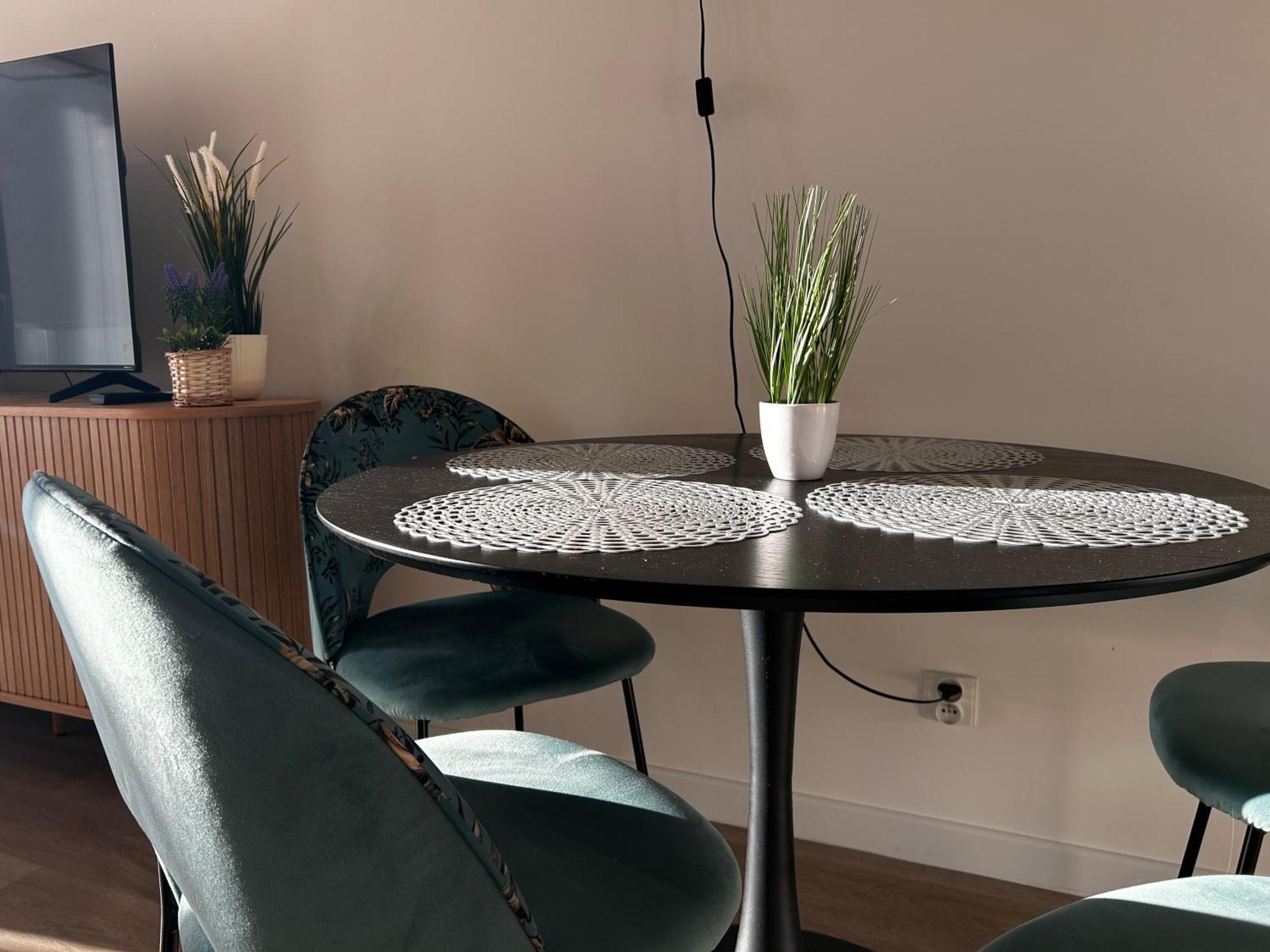 Komfortowy Z Balkonem I Parkingiem Apartment Breslau