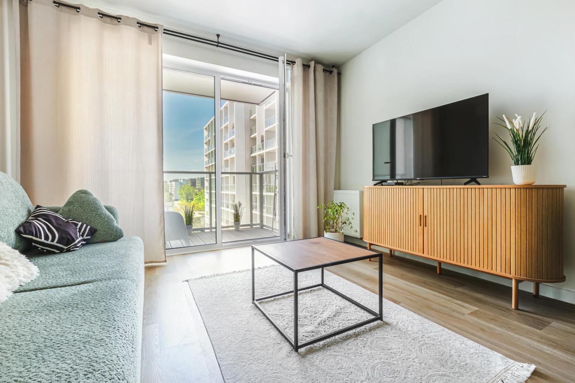 Komfortowy Z Balkonem I Parkingiem Apartament *